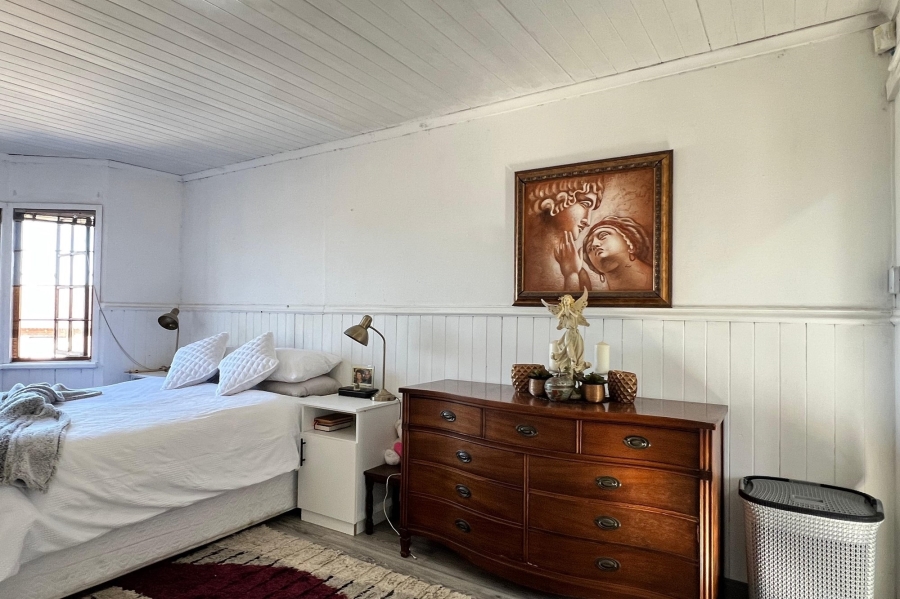 3 Bedroom Property for Sale in Wavecrest Eastern Cape